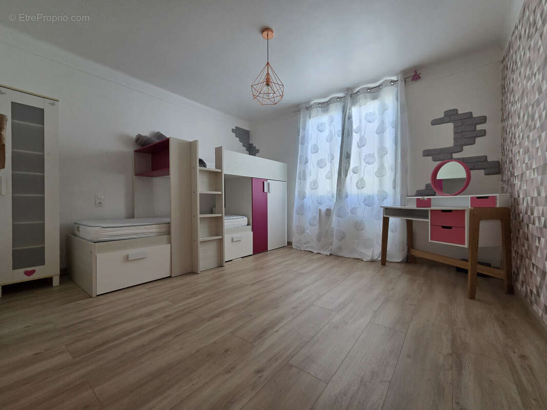 Maison à LE GIROUARD