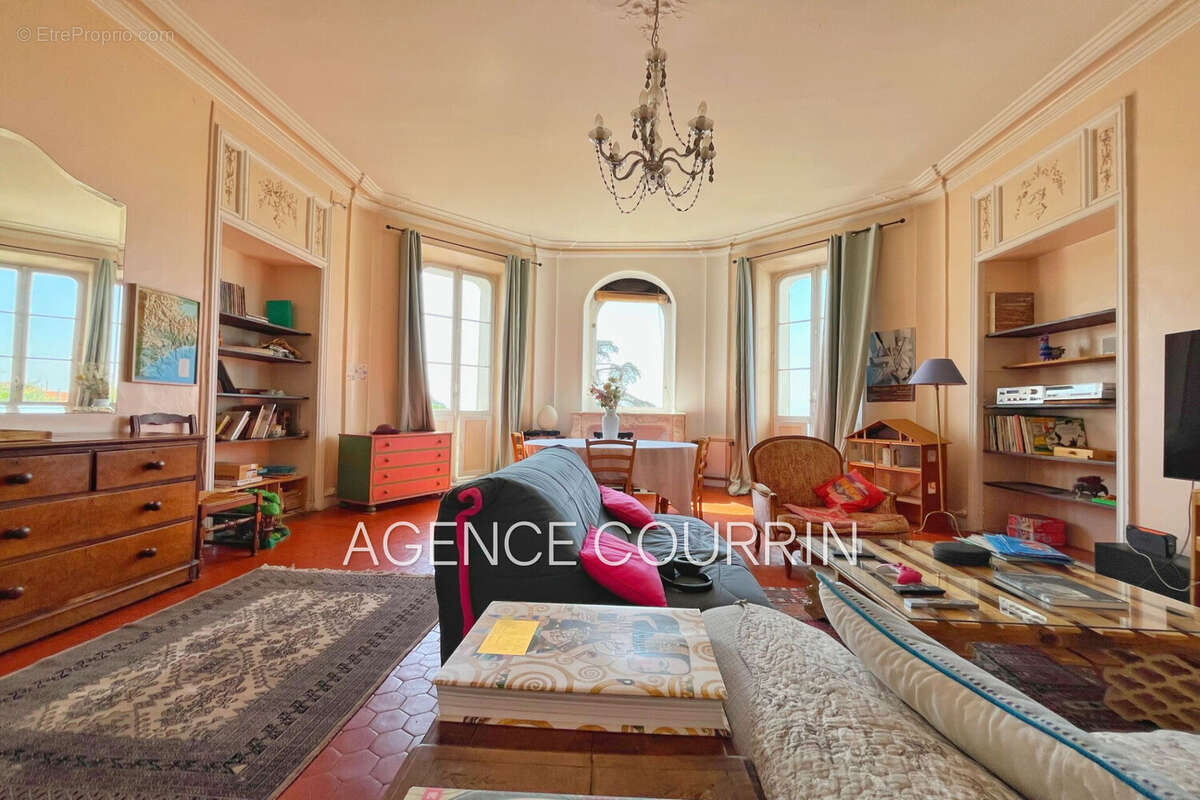 Appartement à GRASSE