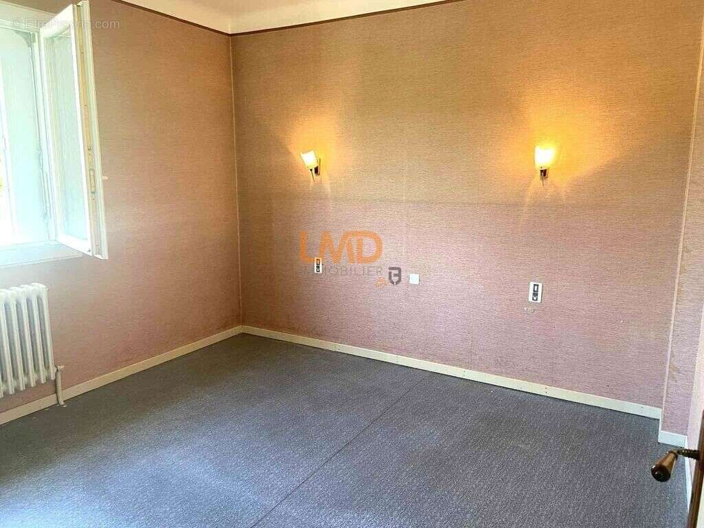 Grande maison avec terrain - photo 16