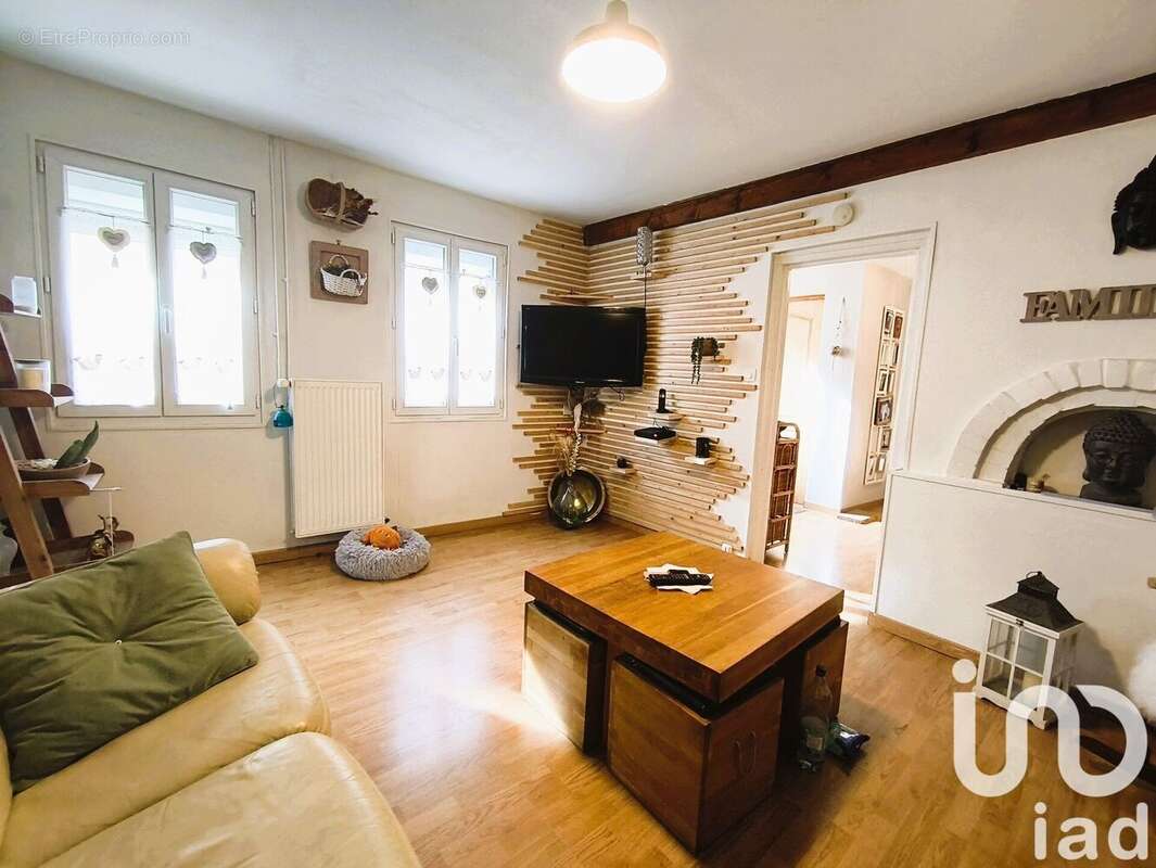 Photo 2 - Maison à THEUVILLE