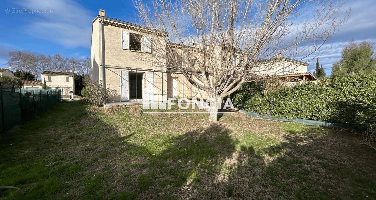 Maison à BARBENTANE