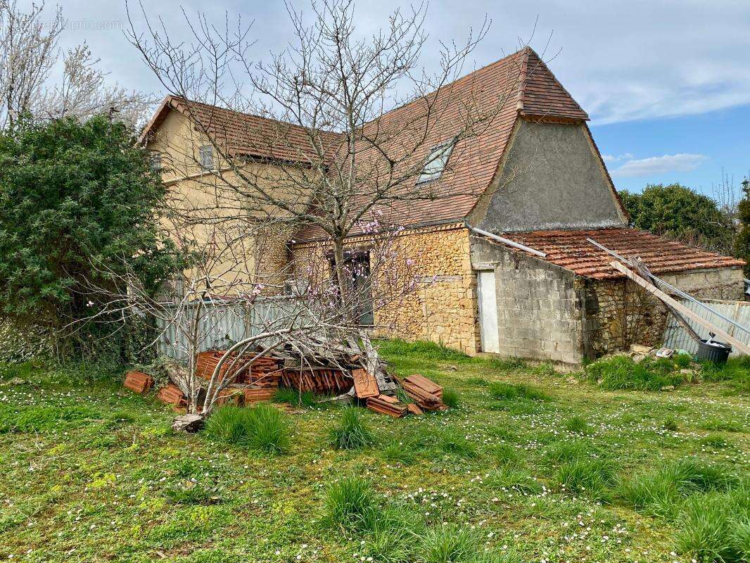 Maison à SAINTE-ALVERE