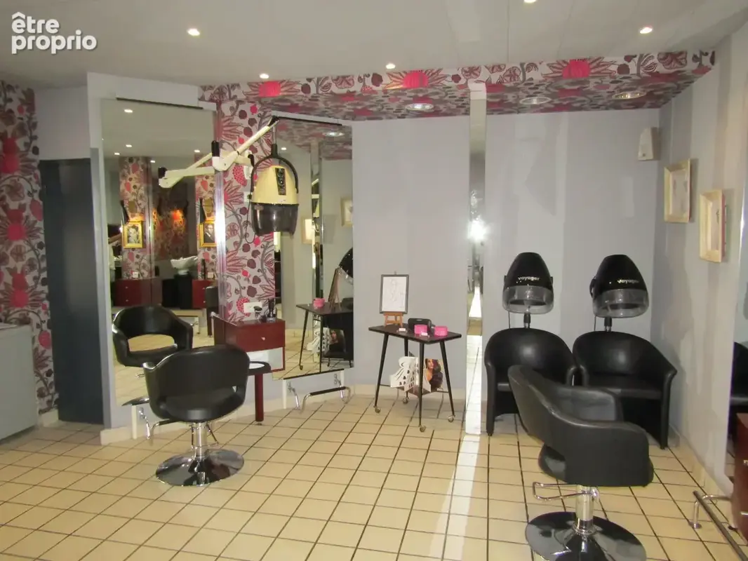 Beau salon de coiffure à Sarlat - photo 2