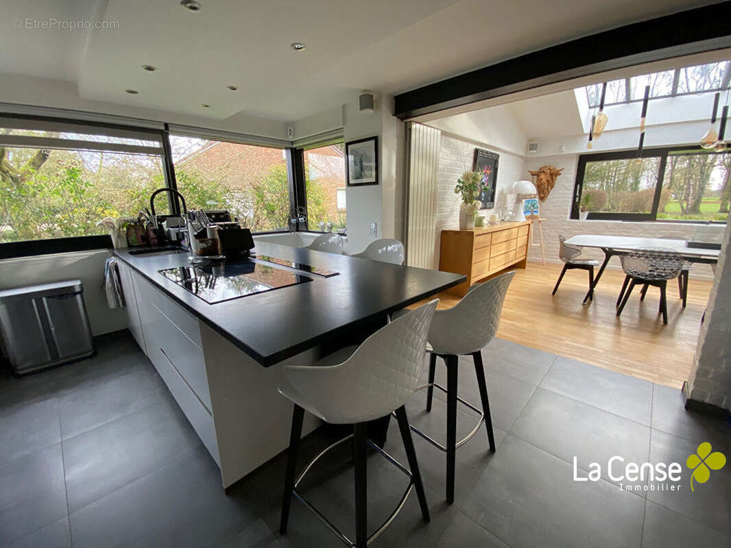 Maison à VILLENEUVE-D'ASCQ