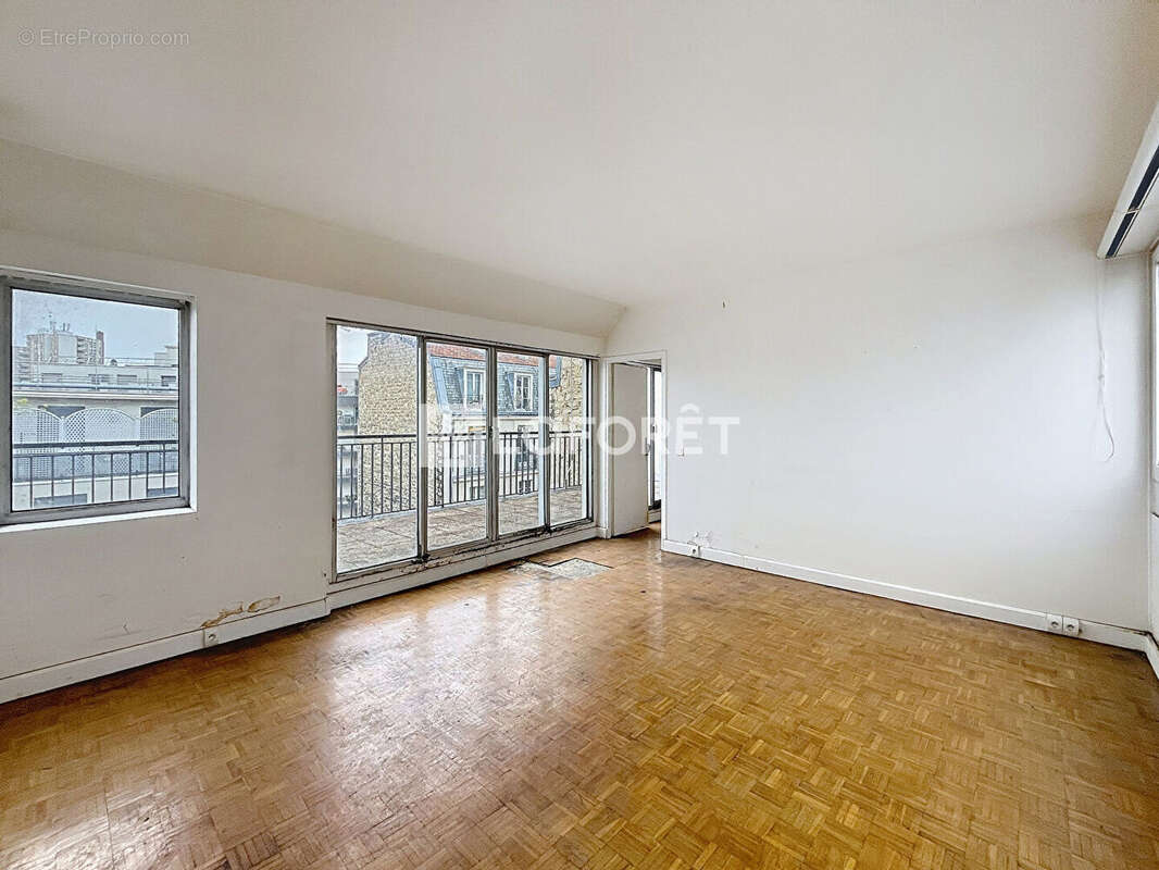 Appartement à PARIS-13E