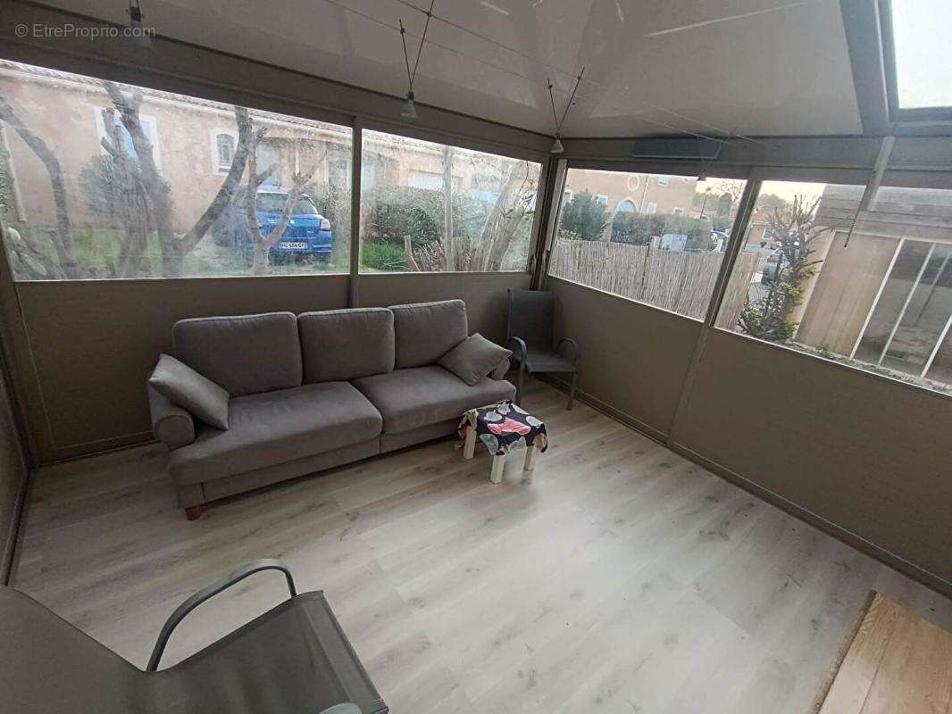 Maison Eyguieres + Cour + Garage+ Place de stationnement - photo 3