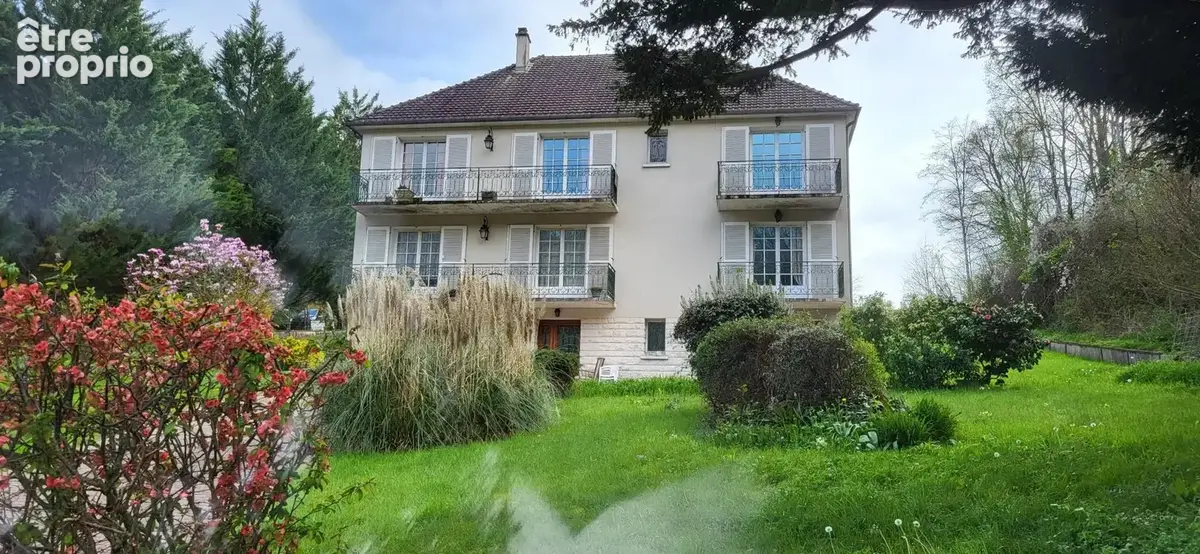 Photo 1 - Maison à SAINT-PIERRE-DE-MAILLE