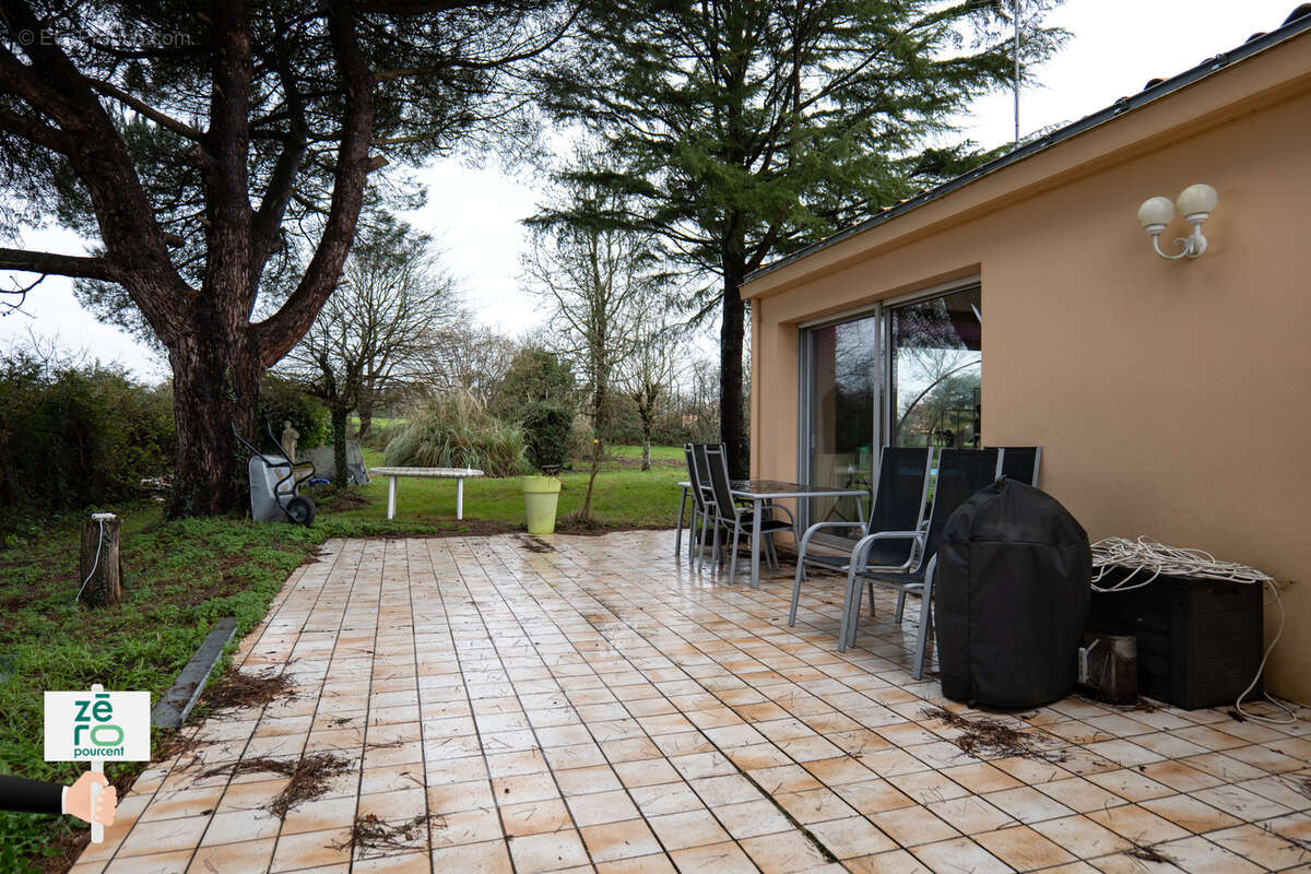 Maison avec piscine à vendre à Château-Guibert (Vendée)   Calme absolu, 4 chambres, sous-sol complet, terrain - photo 25