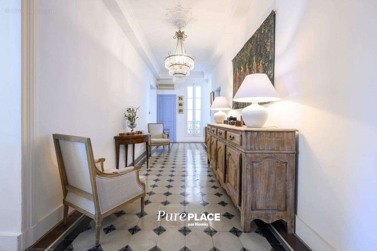 Appartement à NIMES