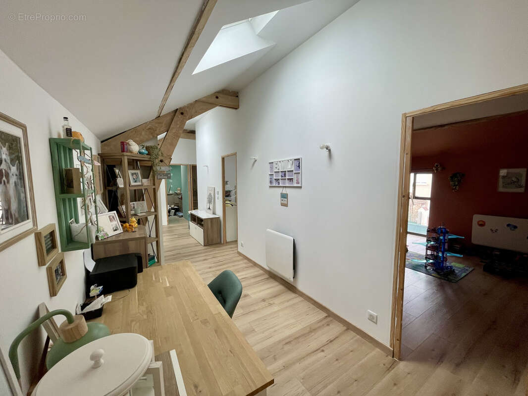Maison à THOIRY