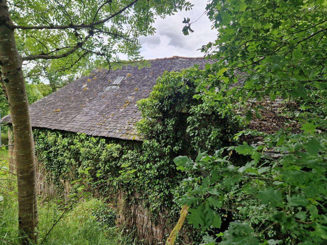 Maison à MANSAC