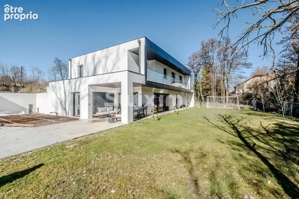 ALLINGES – Maison contemporaine aux volumes exceptionnels - photo 12