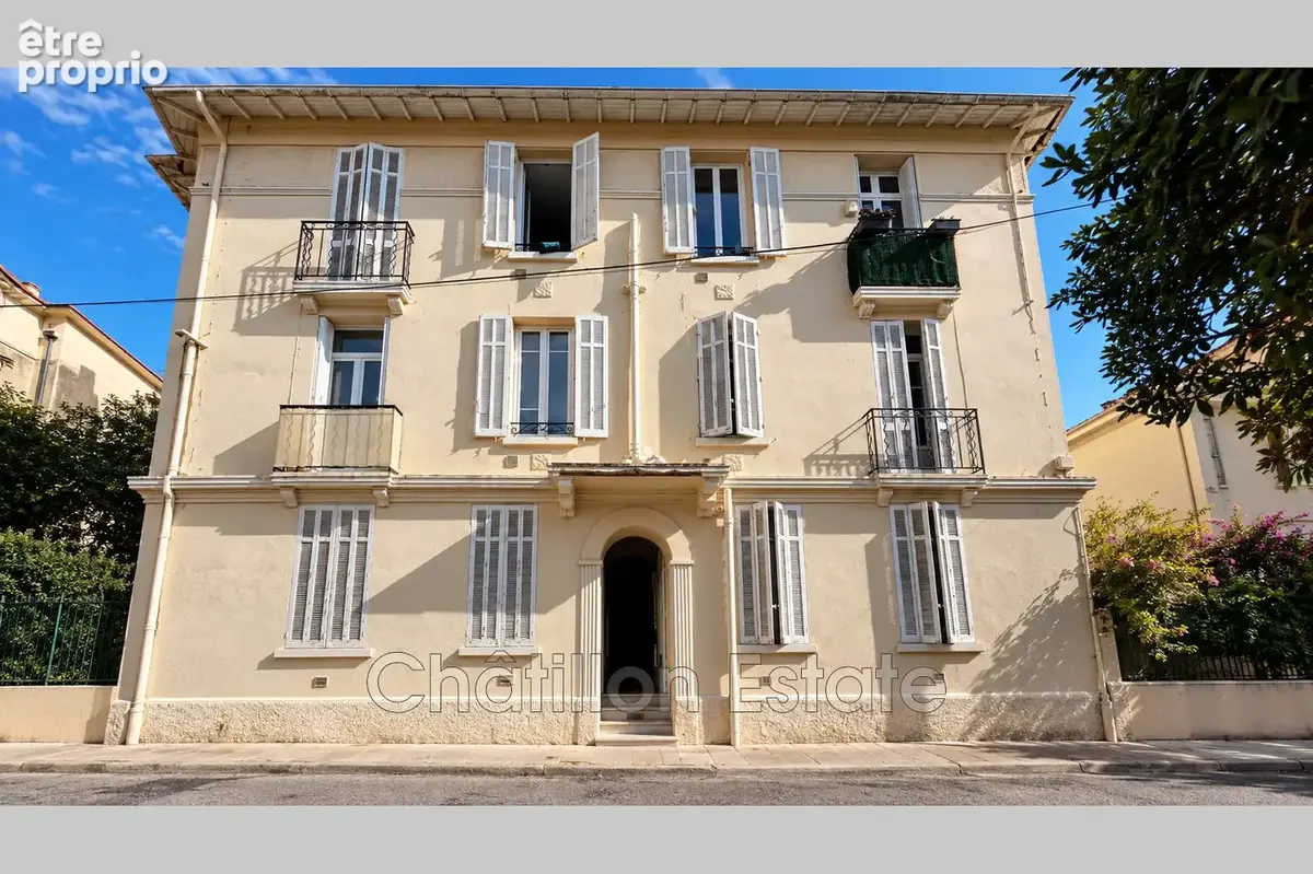 Appartement à CANNES