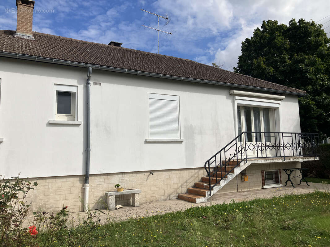 Maison à PACY-SUR-EURE