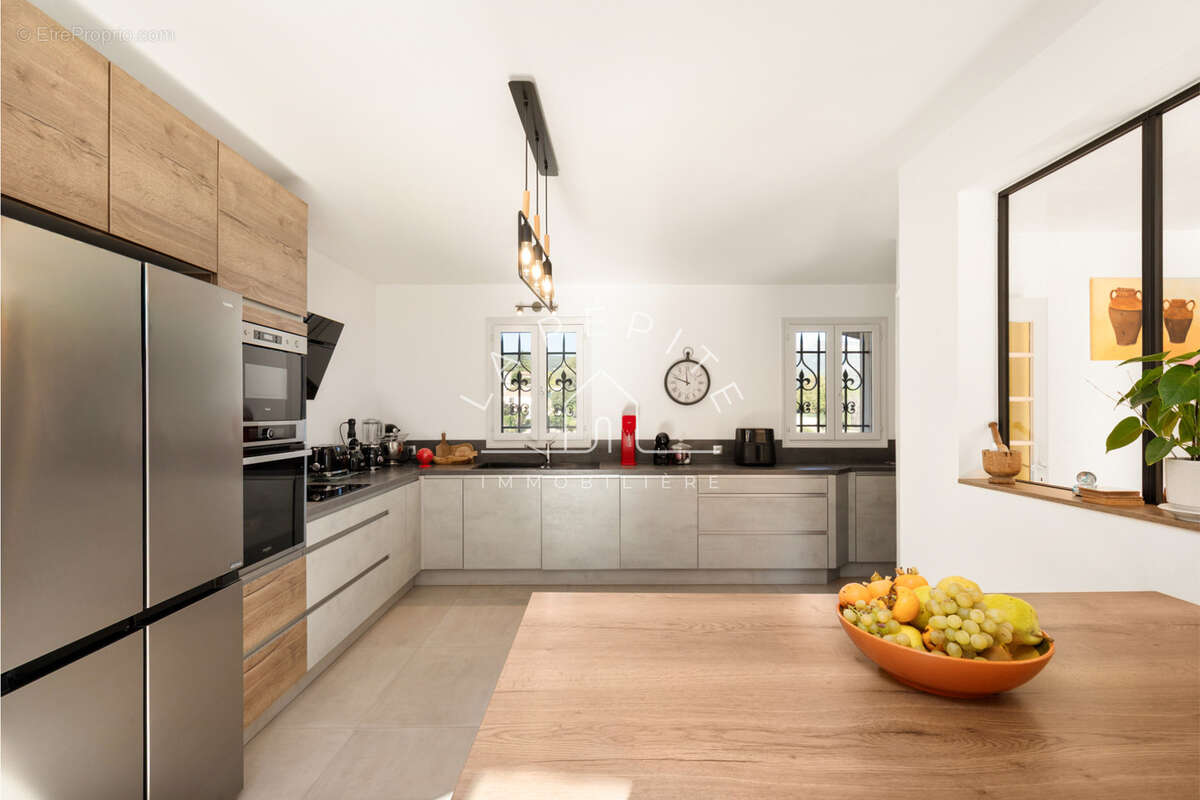 Maison à PEYMEINADE