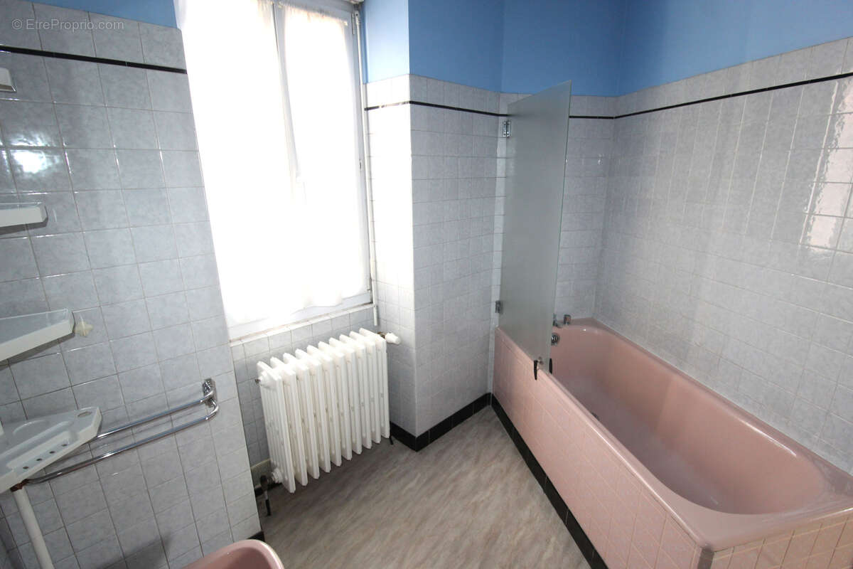À vendre   Maison de ville de caractère au cœur de Cosne-Cours-sur-Loire - photo 13