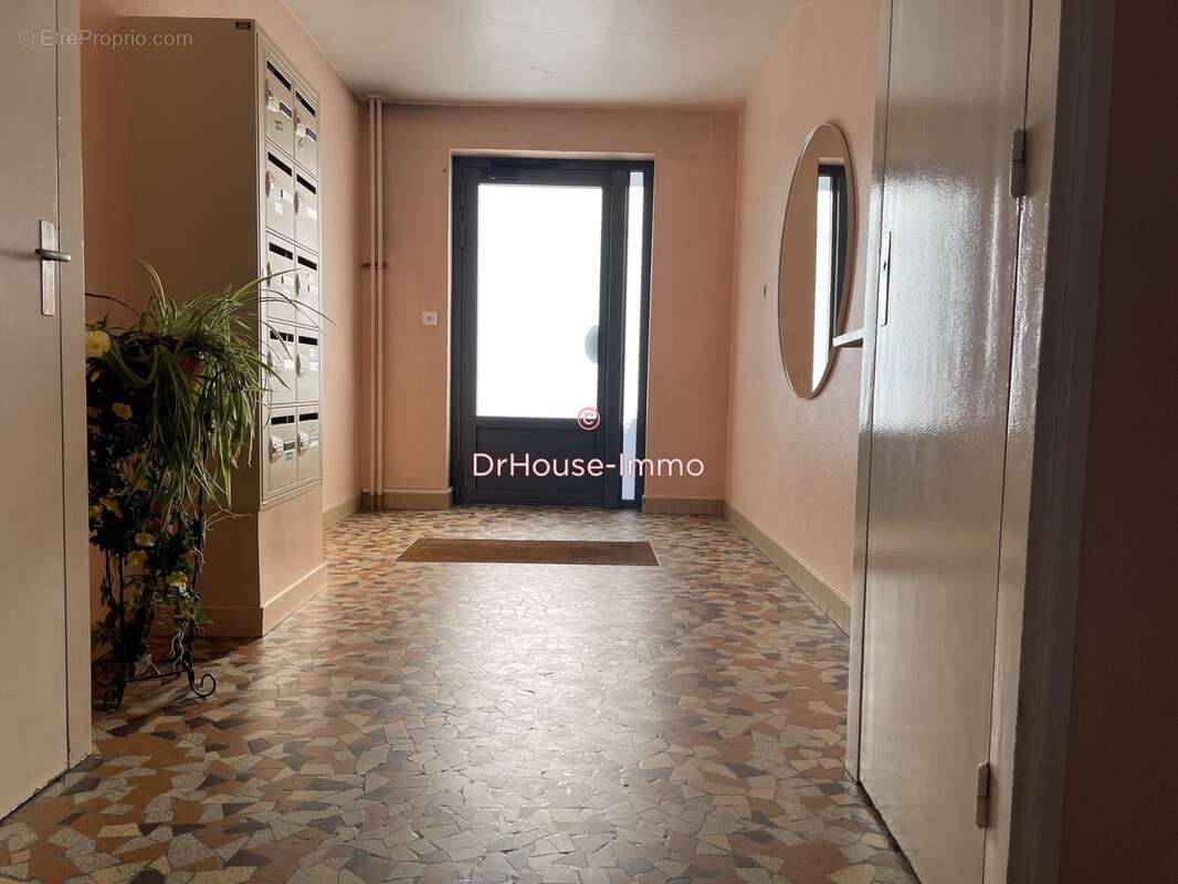 Appartement à LA RICAMARIE