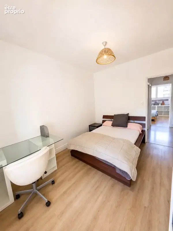 Appartement trois chambres terrasse parking - photo 12