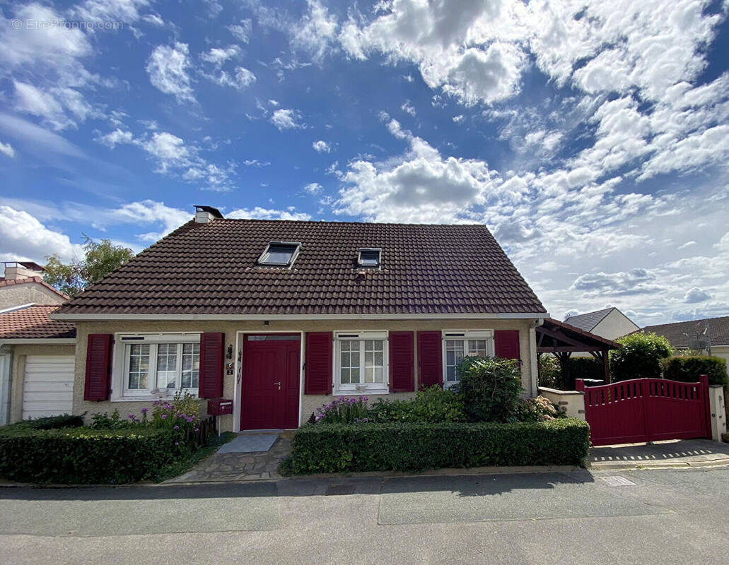 Maison à LE PLESSIS-PATE