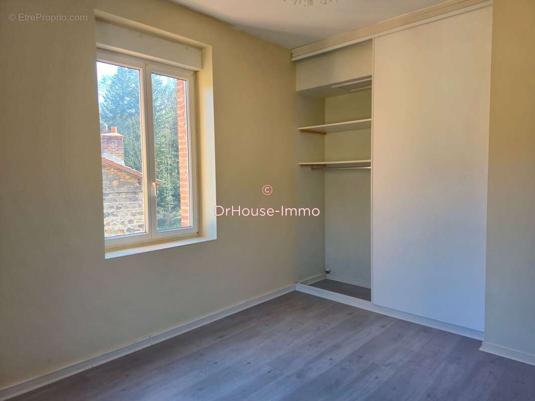 Appartement à PONT-SALOMON