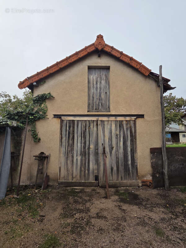 Maison à SAINT-PIERRE-LAVAL