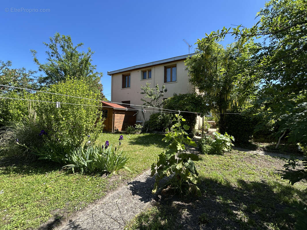 Maison à COMMENTRY