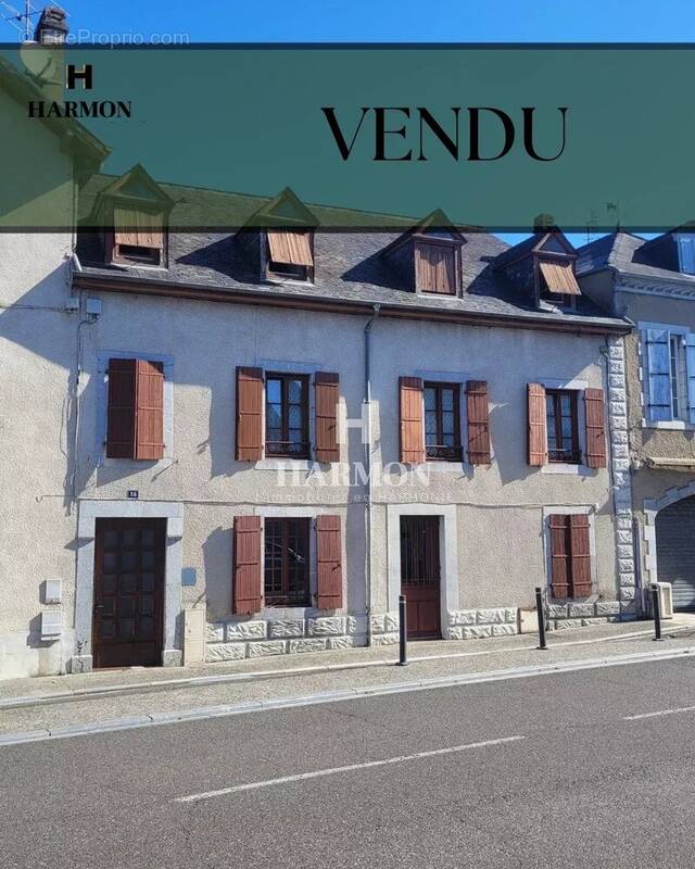 Appartement à OLORON-SAINTE-MARIE