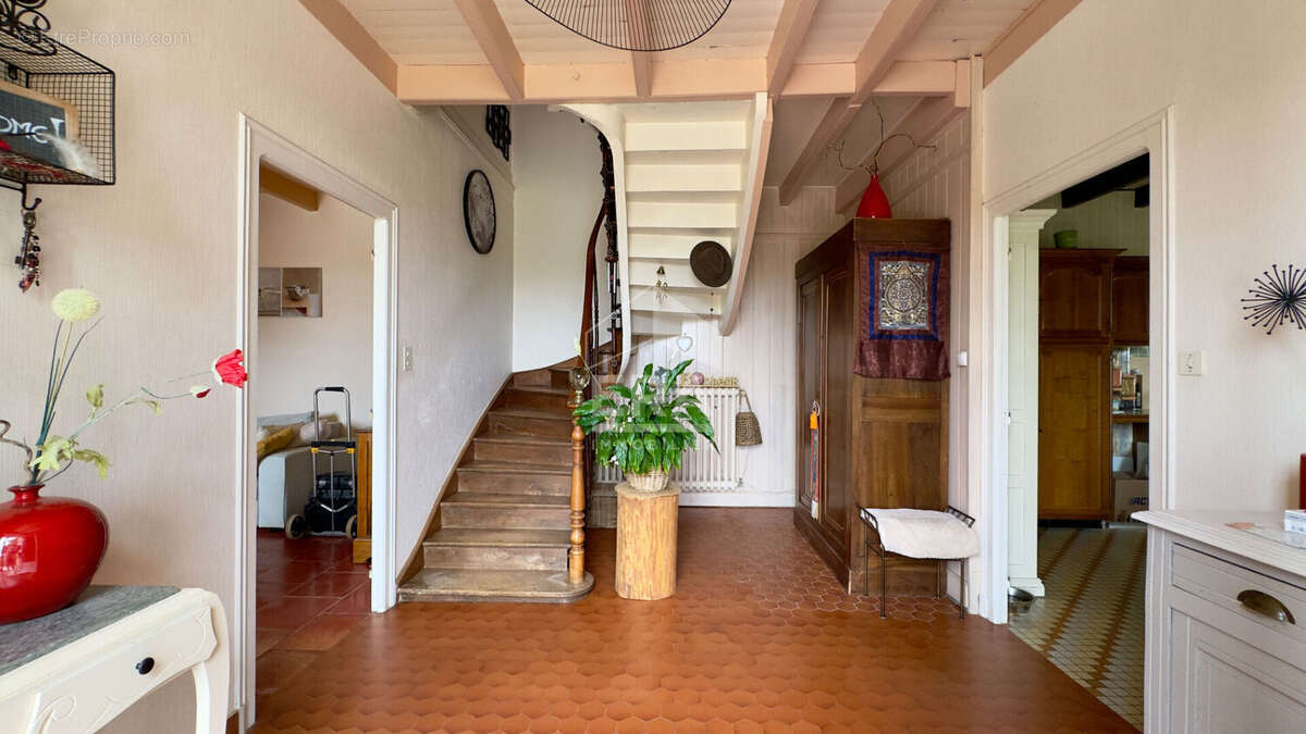 Maison à FOUGUEYROLLES