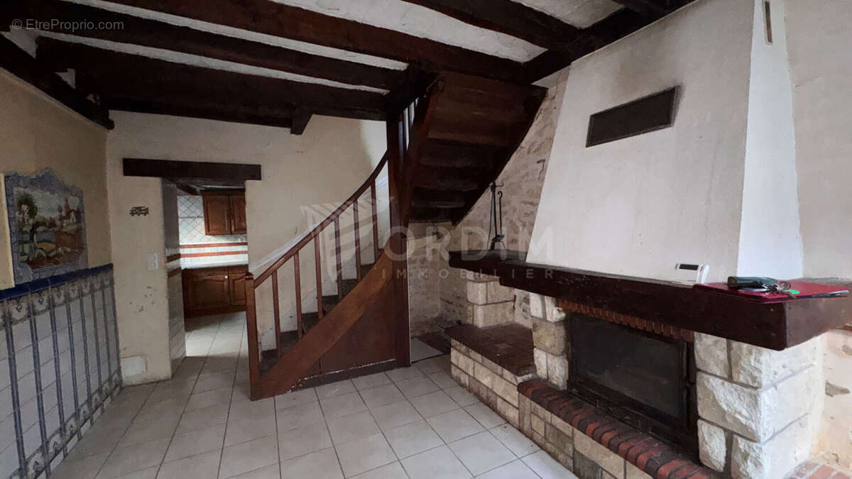 Maison à POUGUES-LES-EAUX