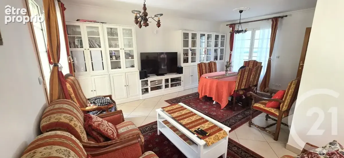 Maison 5 pièces 99 m² à vendre à Saint-Maur-Des-Fosses (94100) - photo 2