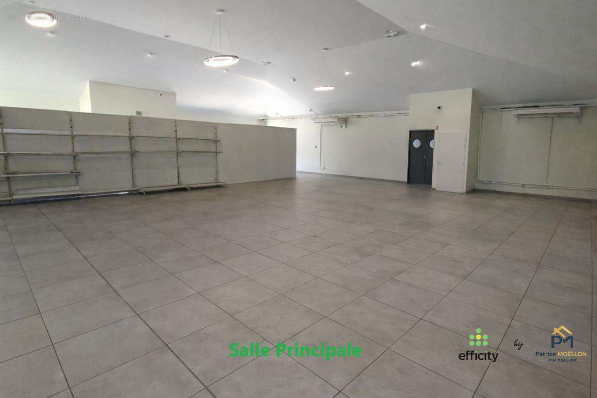 Commerce à SAINT-LOUIS