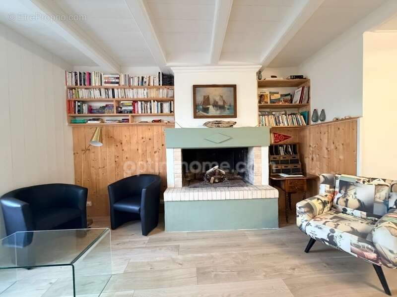 Maison à LE BOIS-PLAGE-EN-RE