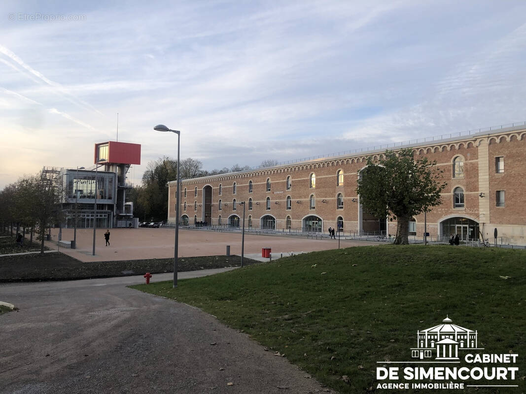 Commerce à AMIENS