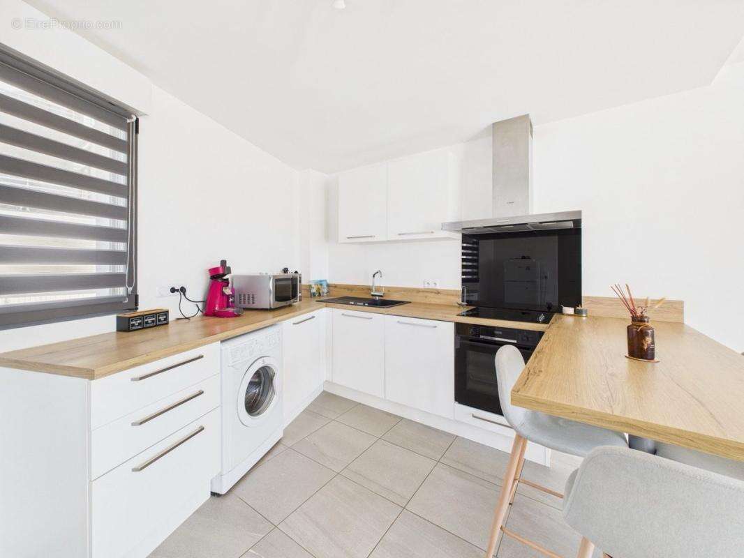 F2 a vendre a porticcio - photo 4