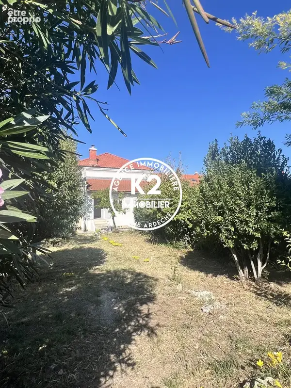 Appartement 4 pièces 108 m² à vendre à Montelimar (26200) - photo 2