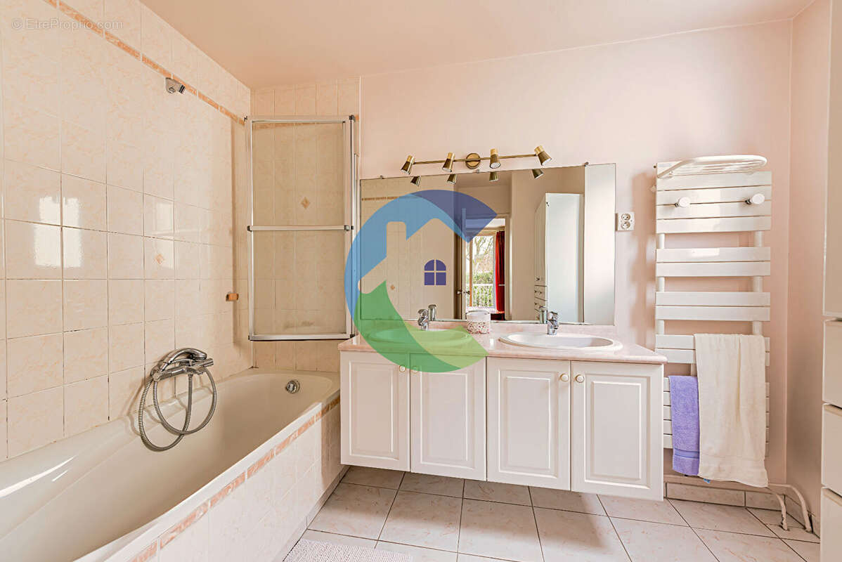 Maison à EPINAY-SUR-ORGE