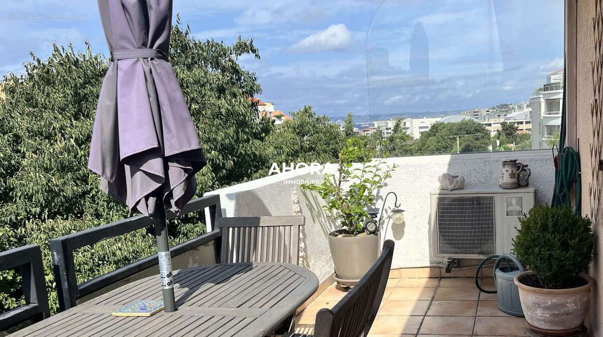 Appartement à MARSEILLE-9E