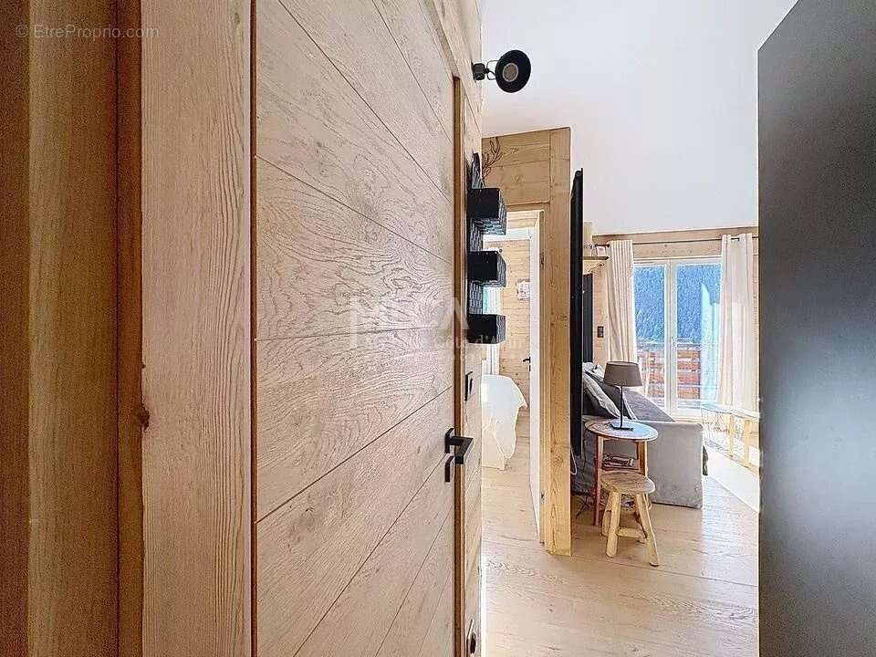 Appartement à SAINT-ETIENNE-DE-TINEE