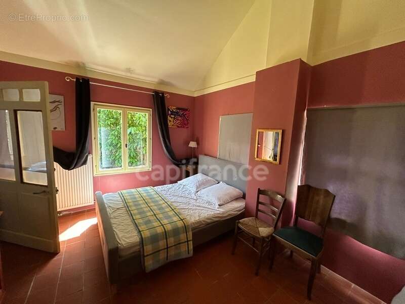 Maison à SAINT-CYPRIEN