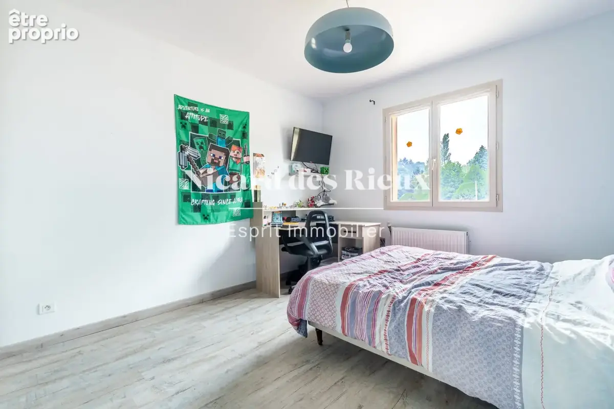 Maison 8 pièces 195 m² à vendre à Eybouleuf (87400) - photo 7