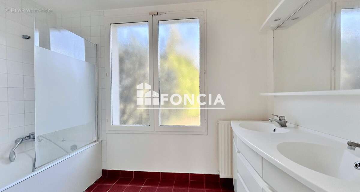 Maison à LE PORT-MARLY