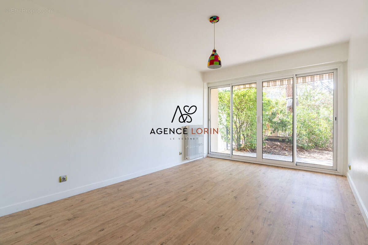 Appartement à LE VESINET