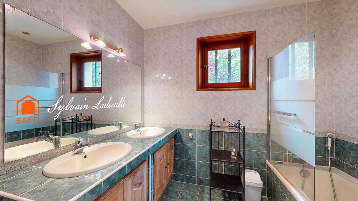 Photo 8 - Maison à LES EYZIES-DE-TAYAC-SIREUIL