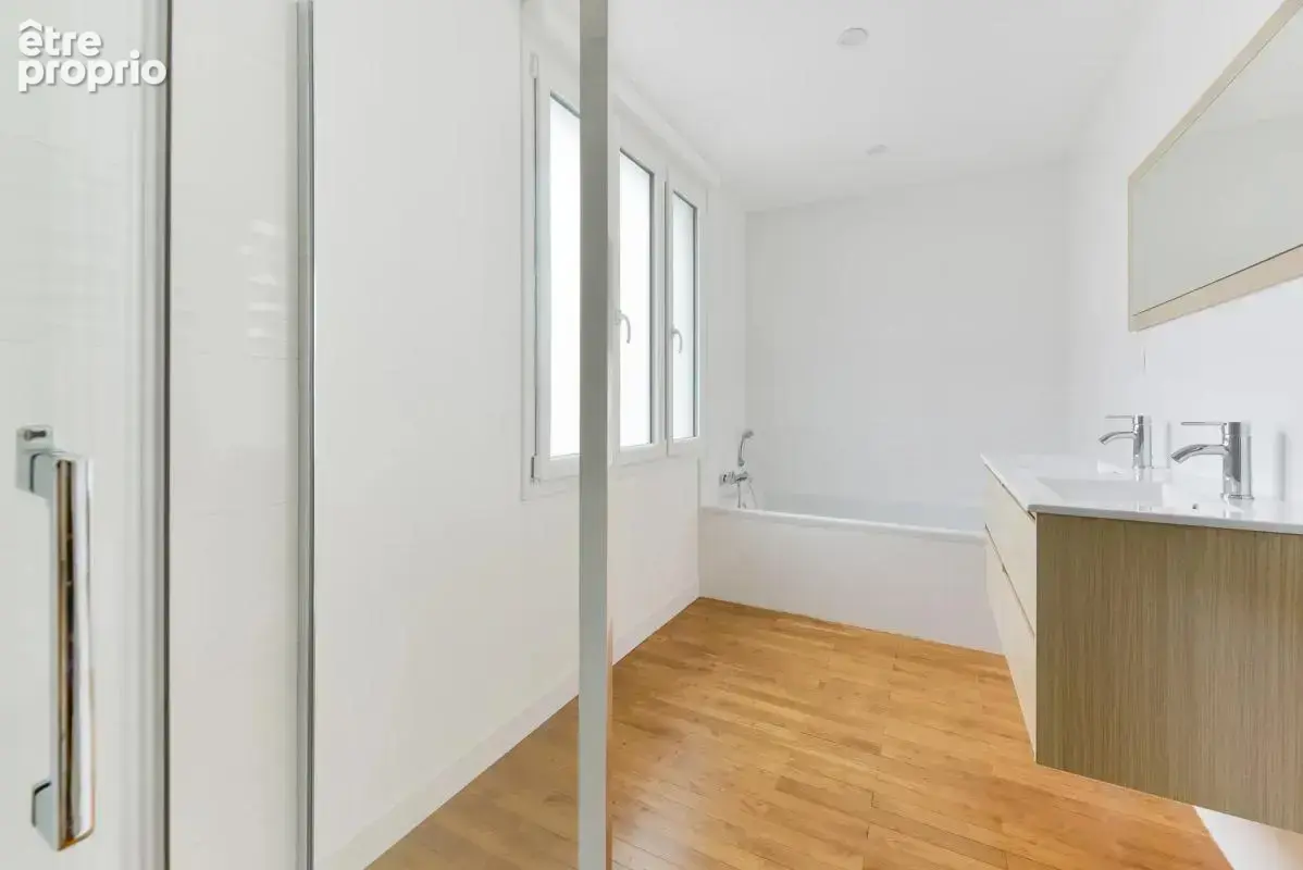 Maison de 8 pièces de 208 m² à Port-Saint-Père - photo 13