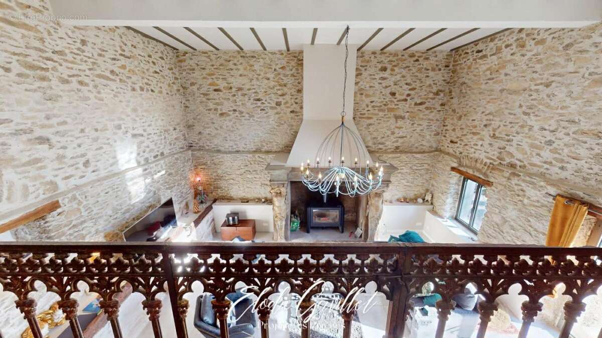 Propriété de caractère avec vue imprenable sur le lac de Saint Denis (11310) - photo 6