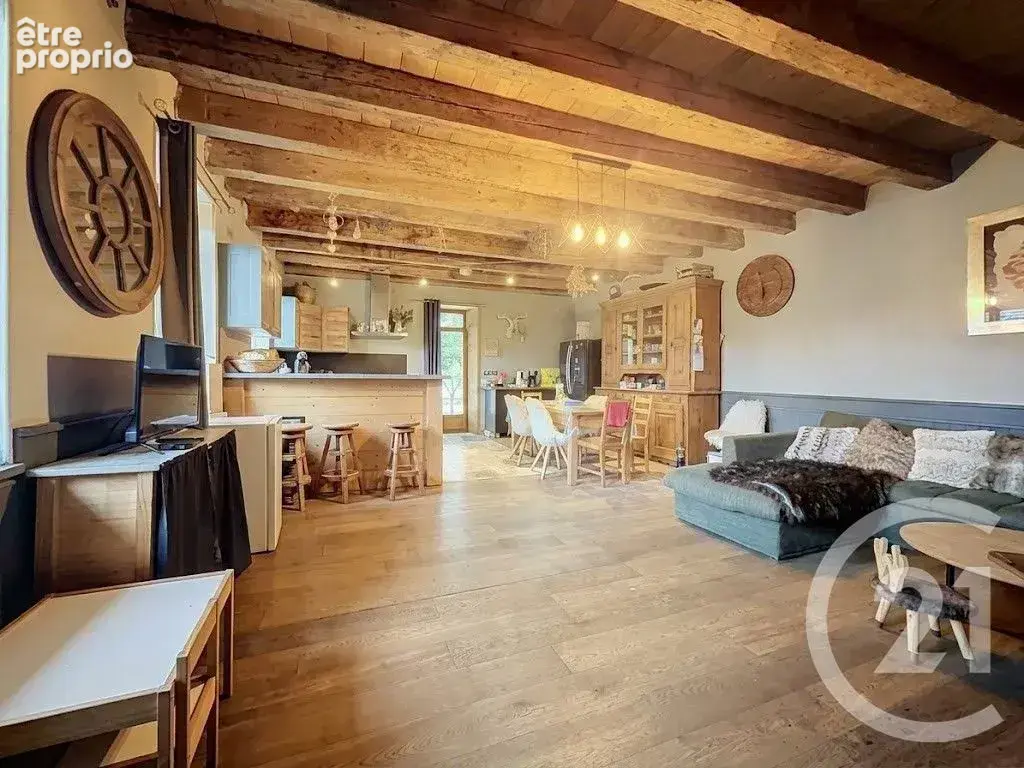 Appartement 7 pièces 186 m² à vendre à Taninges (74440) - photo 4
