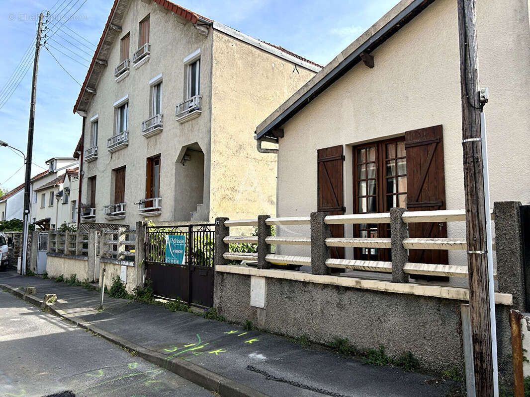 Maison à CHATILLON