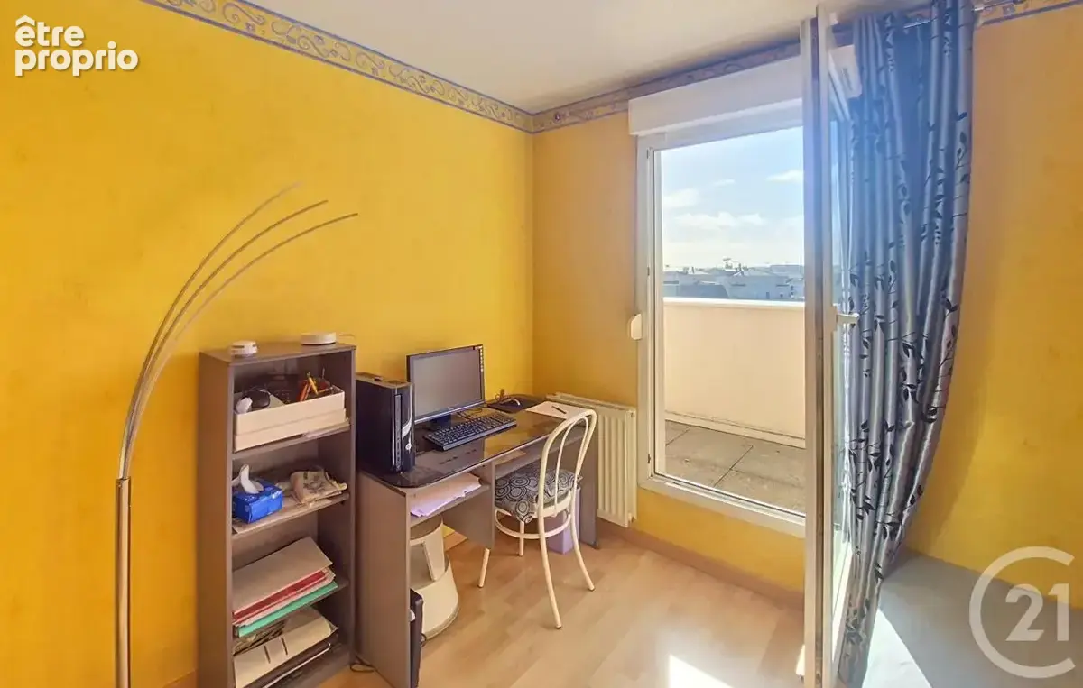 Appartement 5 pièces 99 m² à vendre à Creteil (94000) - photo 12