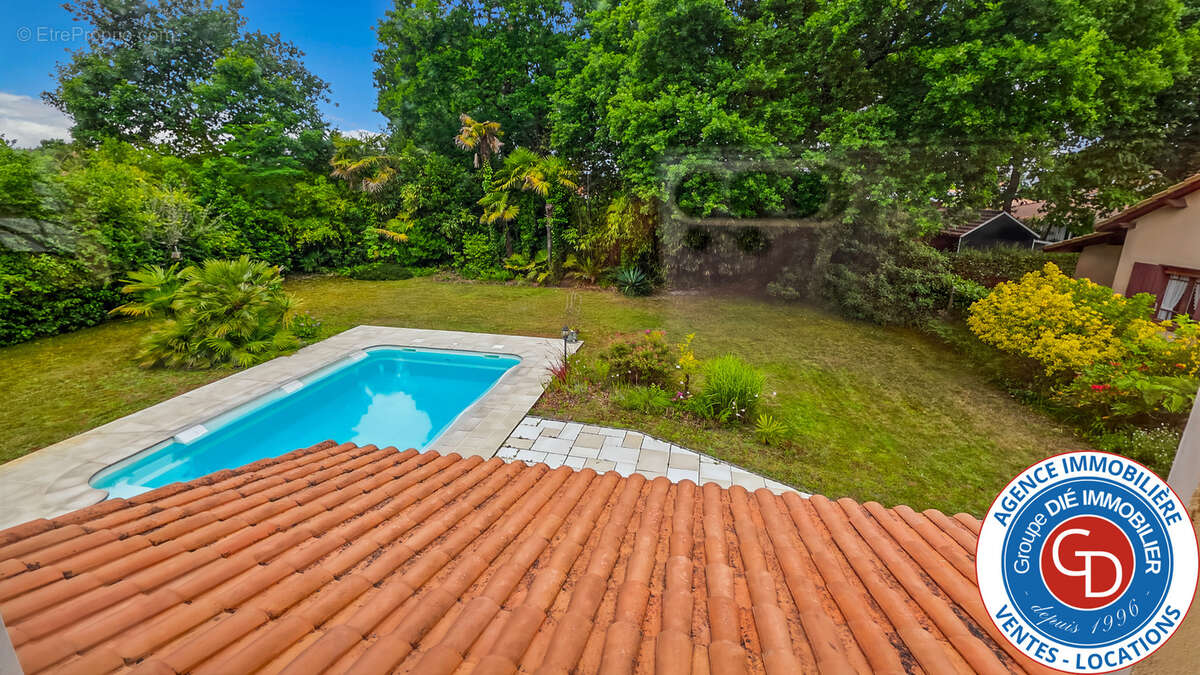 Villa avec 5 chambres dans le quartier de La Hume - photo 10