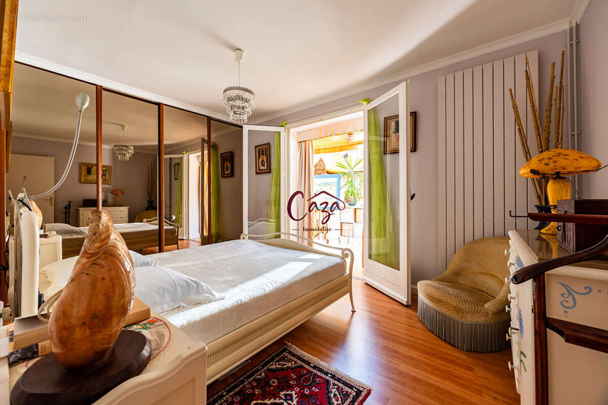 Maison familiale avec piscine , grand garage et studio indépendant MONTUSSAN - photo 16